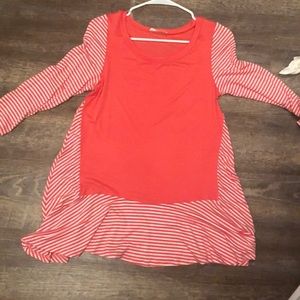 Three Quarter sleeve coral stripped top
